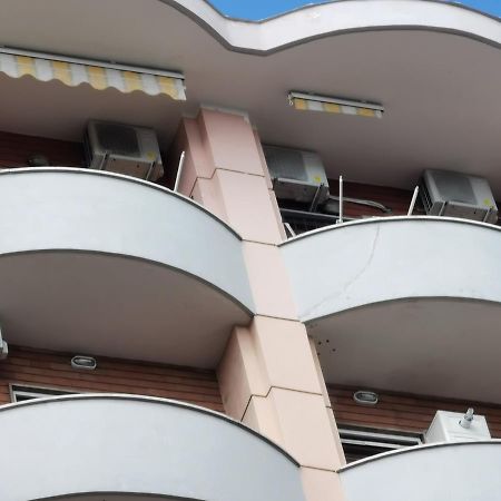Apartamento Le Terrazze Del Sole Nápoles Exterior foto