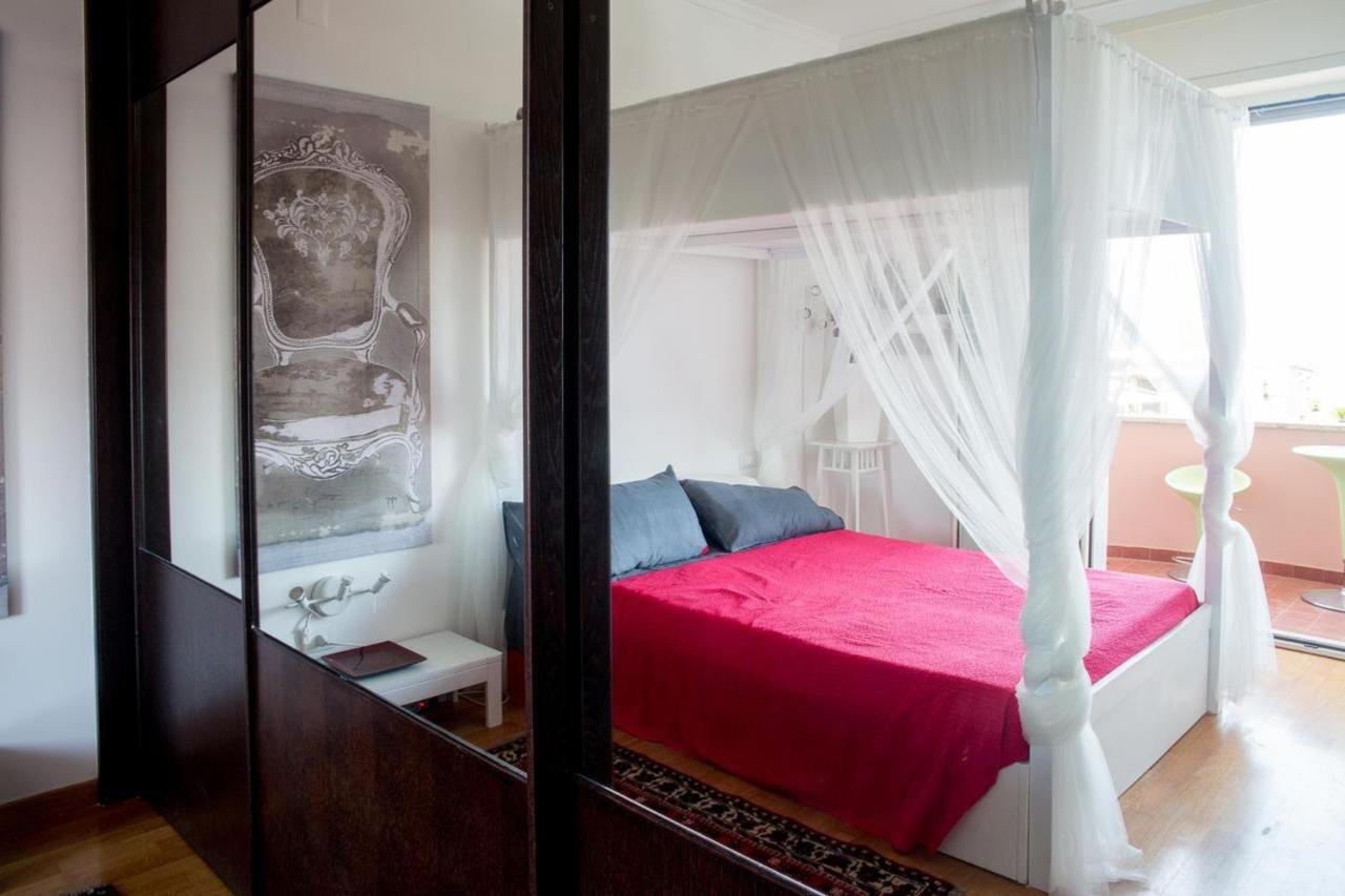 Apartamento Le Terrazze Del Sole Nápoles Exterior foto