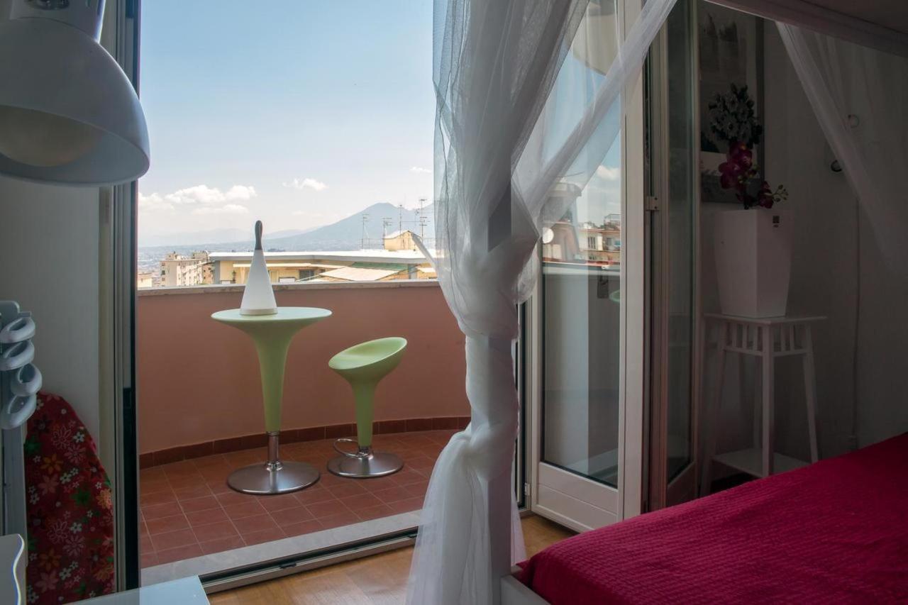 Apartamento Le Terrazze Del Sole Nápoles Exterior foto